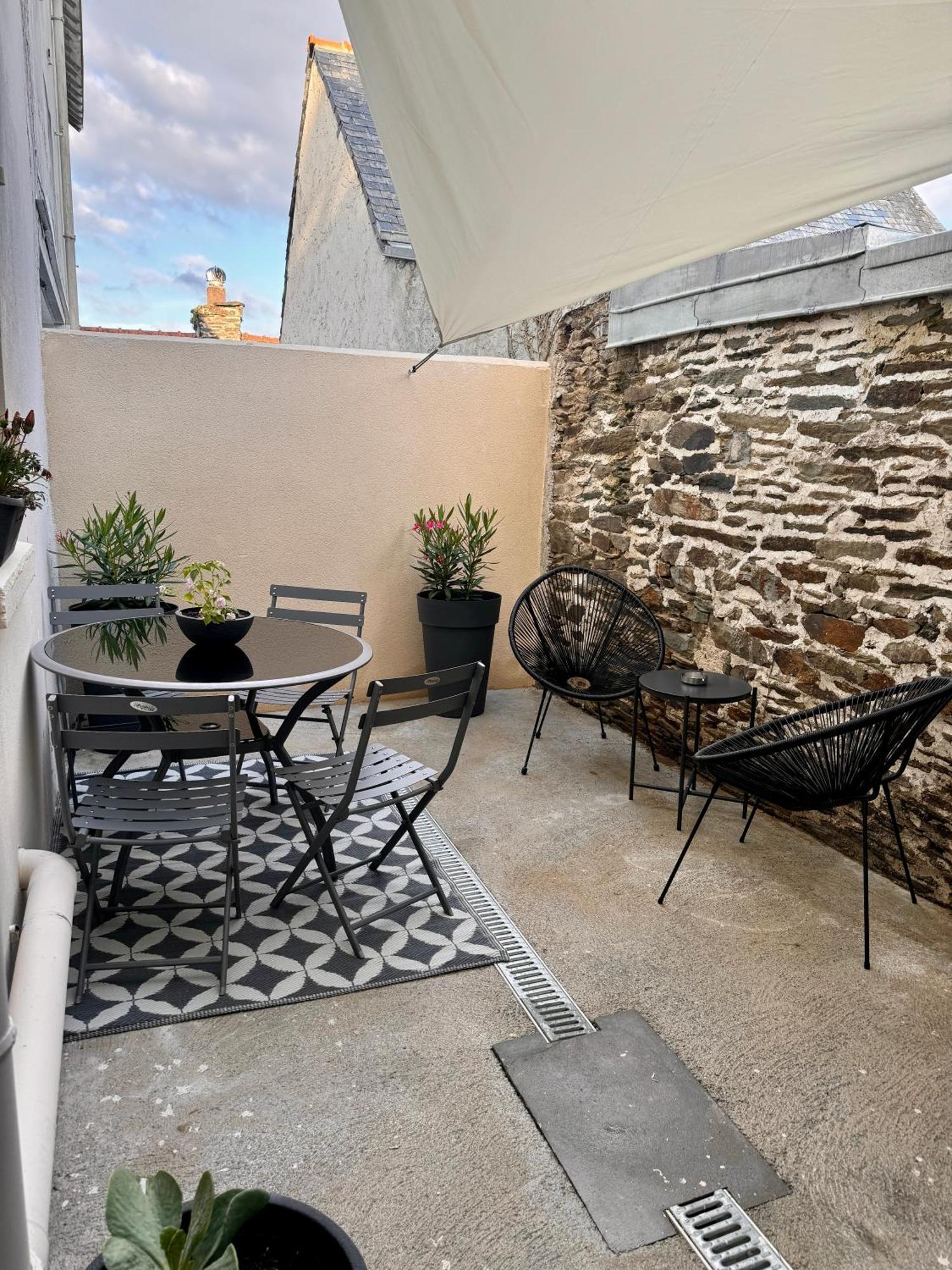 Suite Au Grand Air Châteauneuf-du-Faou Exterior photo